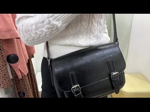 ❤️ Veřejná masturbace mladé feny FeralBerry s dildem ve fitku ❤️❌ Super sex u cs.elitemangas.top